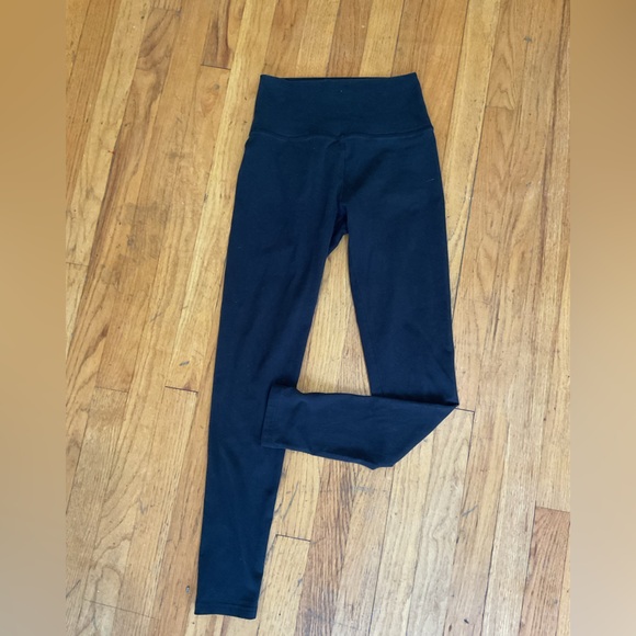 Aerie OFFLINE Black Leggings - Picture 1 of 3